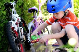 PREPARING YOUR BIKE FOR STORAGE, A CHECK LIST TO PROTECT YOUR GEAR