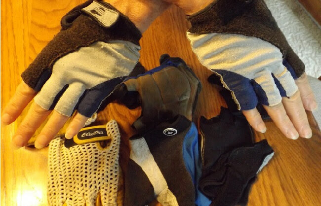 TIPS ON CLEANING AND STORING YOUR SUMMER BIKE GLOVES FOR NEXT YEAR