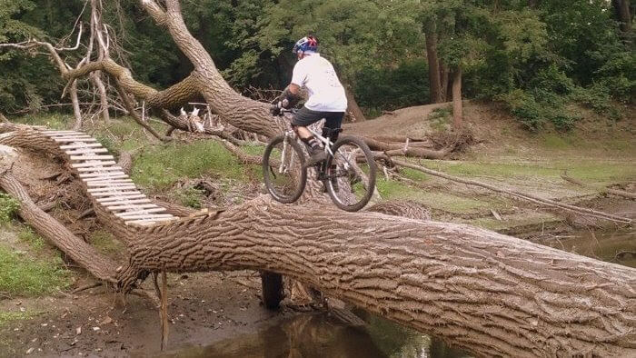 FIRST IMPRESSIONS: BLOOMINGTON’S RIVER BOTTOM MOUNTAIN BIKE TRAIL SYSTEM
