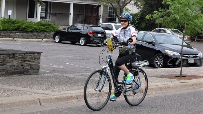 HELPFUL TIPS TO CONSIDER BEFORE PURCHASING AN ELECTRIC BIKE