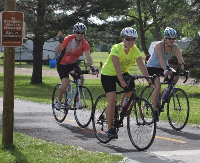 BIKE AROUND HUTCHINSON AND ENJOY MINNESOTA’S HOMETOWN FEEL