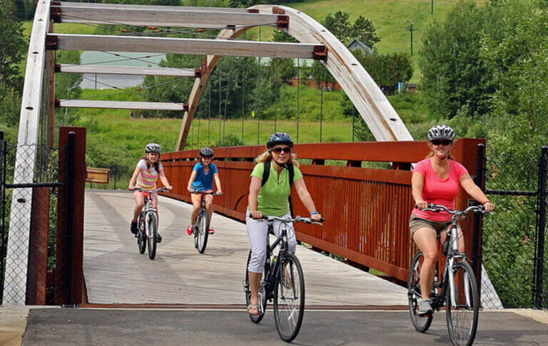 MANY BICYCLE ADVENTURES AWAIT YOUR ﻿VISIT TO THE MESABI TRAIL TOWNS