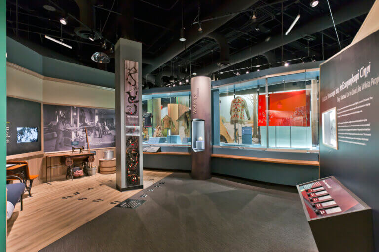 SHAKOPEE MDEWAKANTON SIOUX COMMUNITY | Hoċokata Ti │Bring History to Life