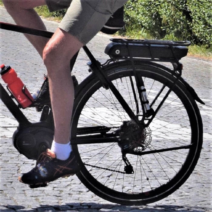ETIPS ON CHARGING YOUR ELECTRIC BIKE ﻿TO MAXIMIZE THE BATTERY’S LIFE
