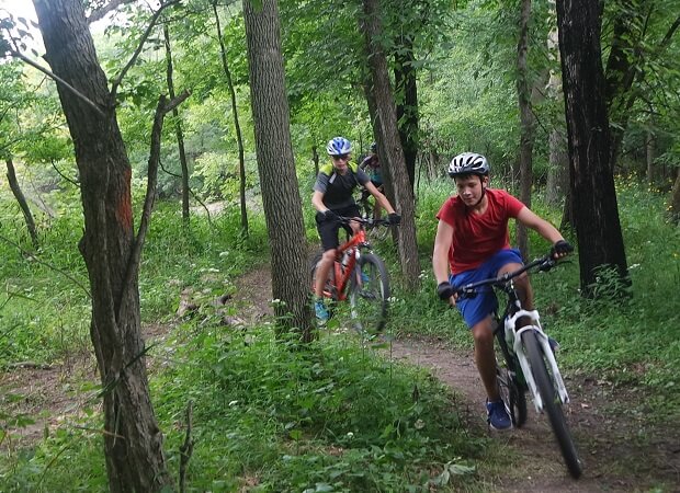 DISCOVER AUSTIN MN | Explore Schindler’s Way in Austin