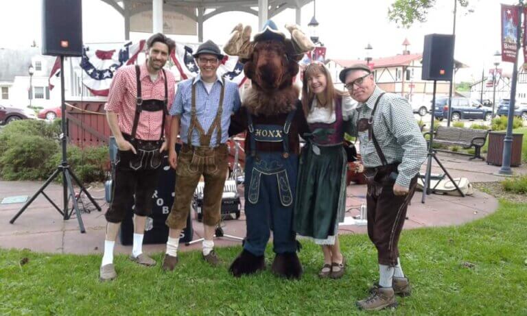 IRON RANGE TOURISM BUREAU | Honktoberfest