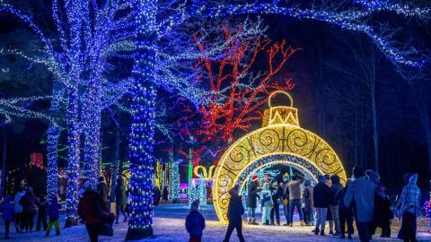 BIG ROCK CREEK | Your Christmas Itinerary Awaits