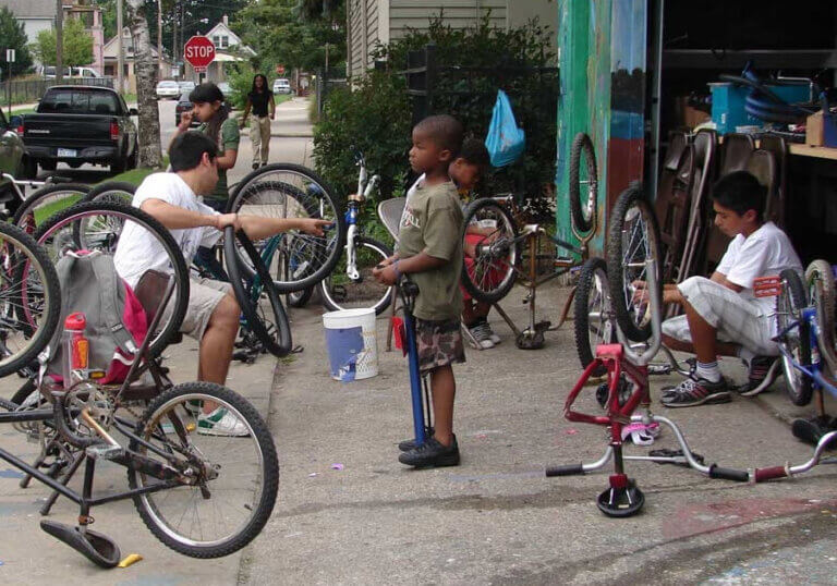 TEACHING YOUR CHILD THE ANCIENT ART ﻿OF BICYCLE MAINTENANCE