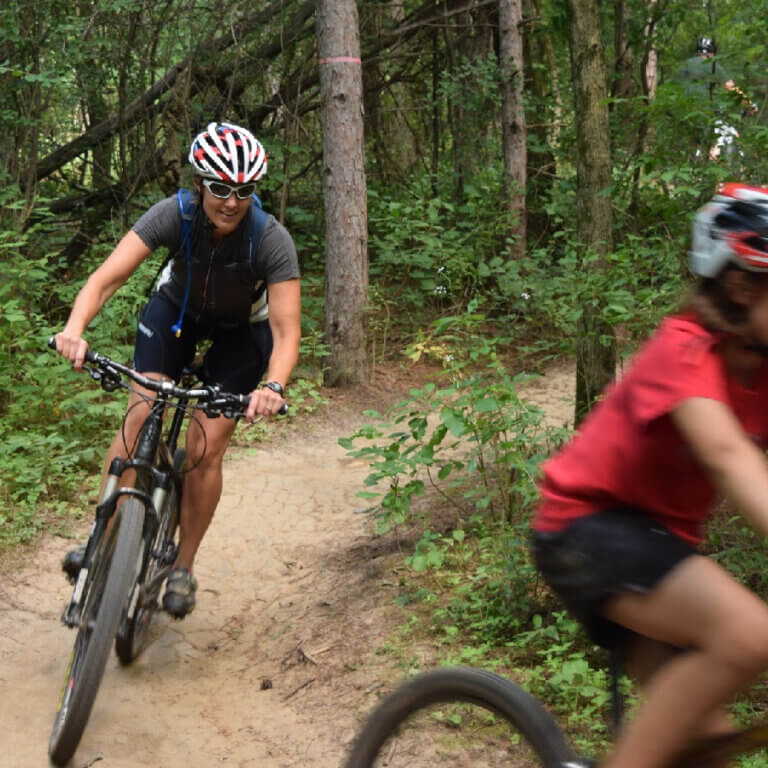 DISCOVER THE PLEASURE OF BIKING ﻿AROUND BRAINERD