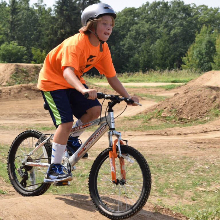 EXPLORE ONE OF MINNESOTA’S BIKE ﻿SKILLS PARKS OR PUMP TRACKS
