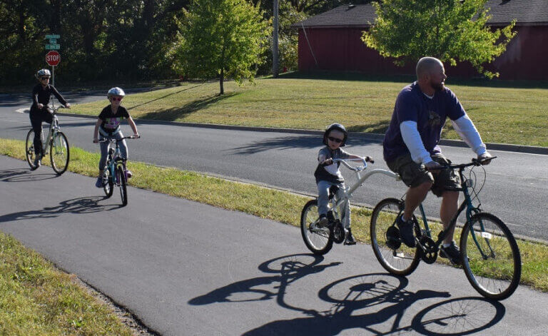 HASTINGS’S 10-MILE TRAIL LOOP ALLOWS BICYCLISTS SCENERY ALONG TWO RIVERS