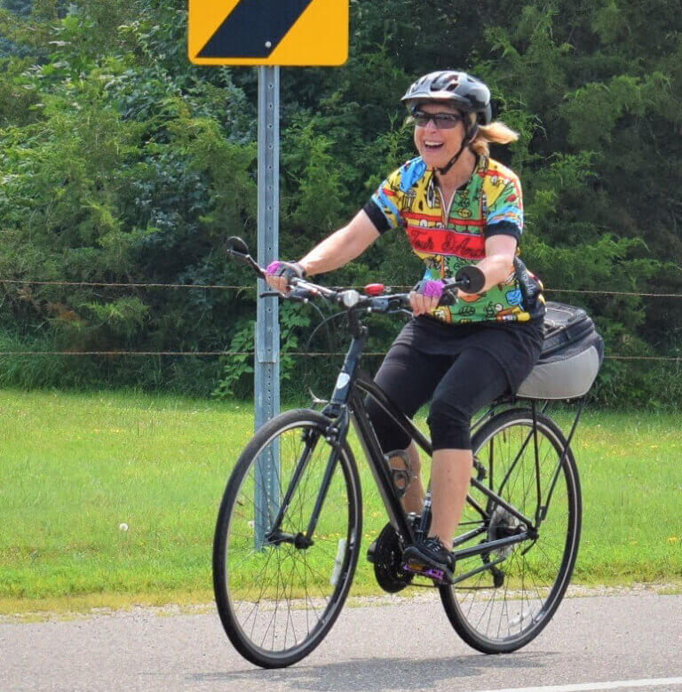 STANDARD HYBRID BIKES ARE STILL POPULAR FOR CASUAL RIDING