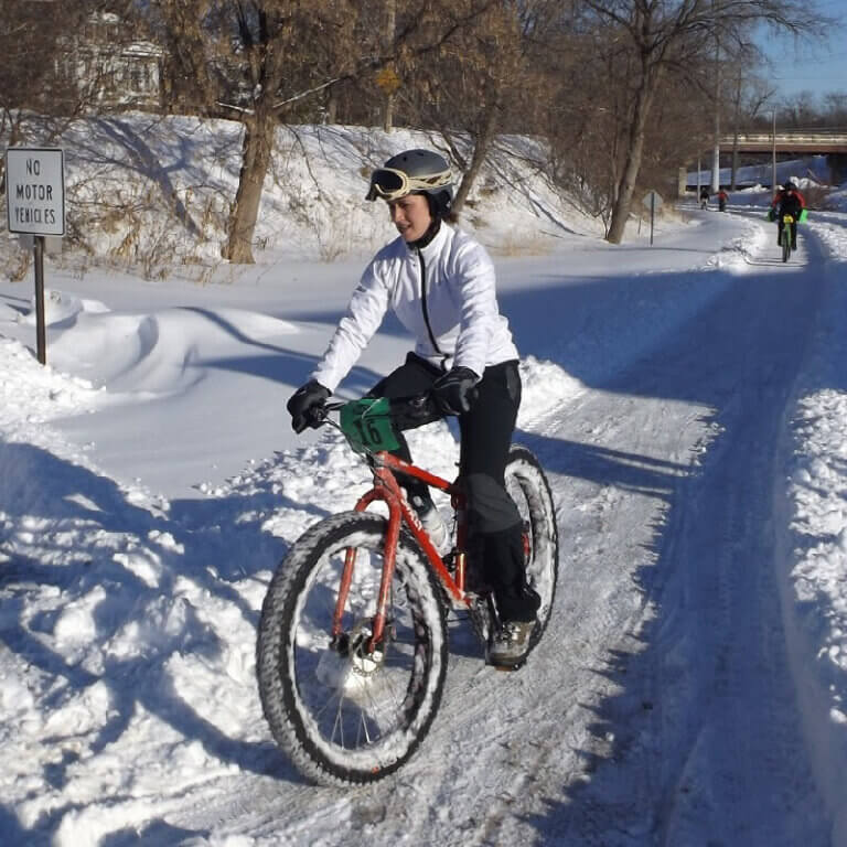 THE WINTER BIKE EXPERIENCE CAN BE﻿GREAT WITH THESE TIPS