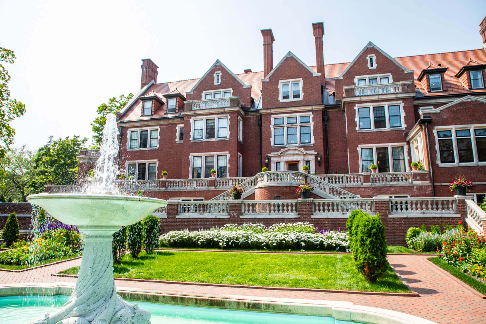 Glensheen Mansion - Slider Image 1 - Copy Of 1X4A1421