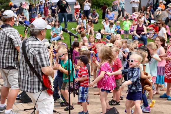 Teddy Bear Band / Rich and the Resistors - Slider Image 2 - Kidsrespond
