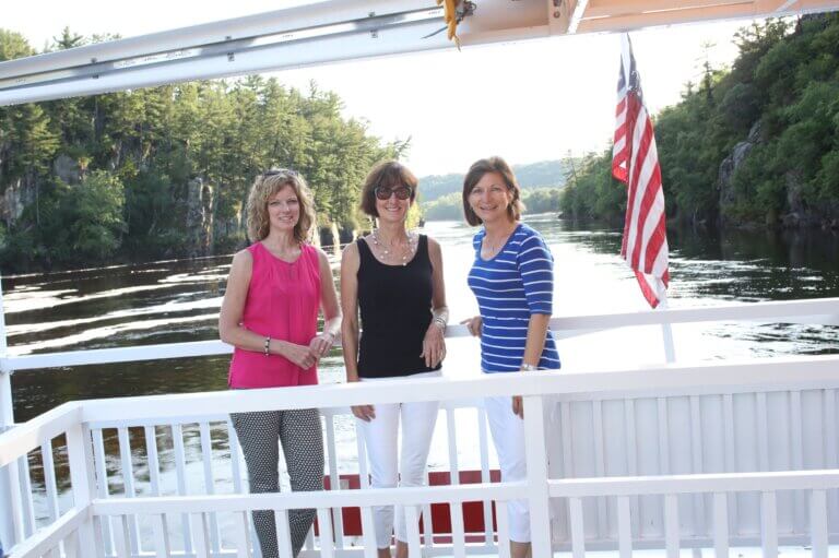 TAYLORS FALLS BOAT TOURS | A Trip on the St Croix River