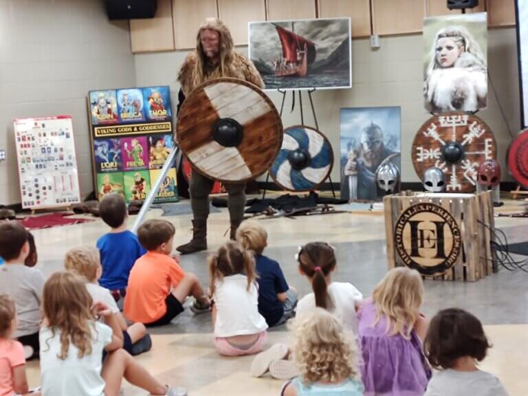 HISTORICAL EXPERIENCES | A Field Trip that comes to you!