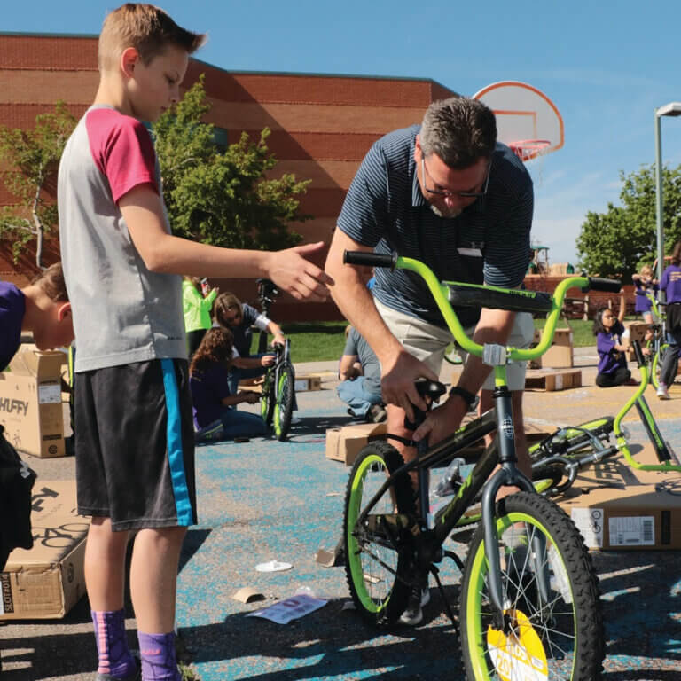 TEACH YOUR CHILD THE ANCIENT ART OF BIKE MAINTENANCE