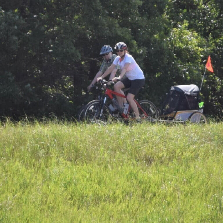 DISCOVER THE PLEASURE OF BIKING AROUND BRAINERD