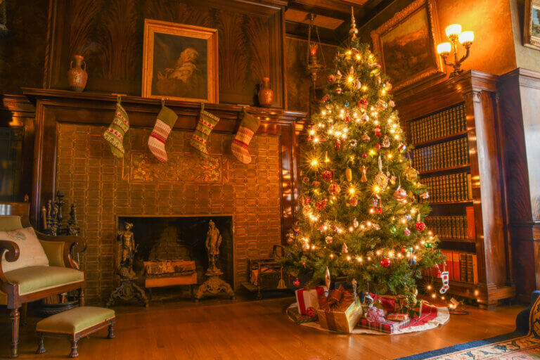 CHRISTMAS IS BACK AT GLENSHEEN!