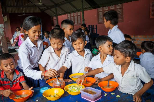 FEED MY STARVING CHILDREN | ‘Tis the Season to Give Back