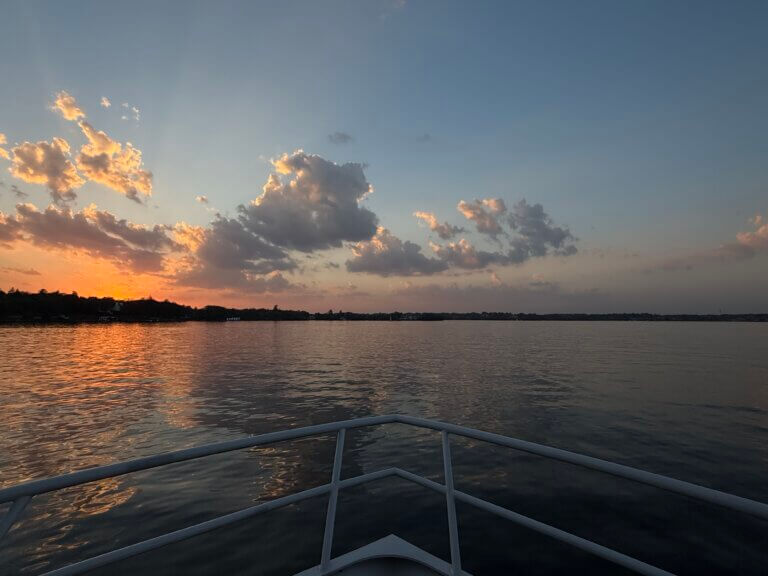 PARADISE CHARTER CRUISES | Explore The Minnesota Waters!