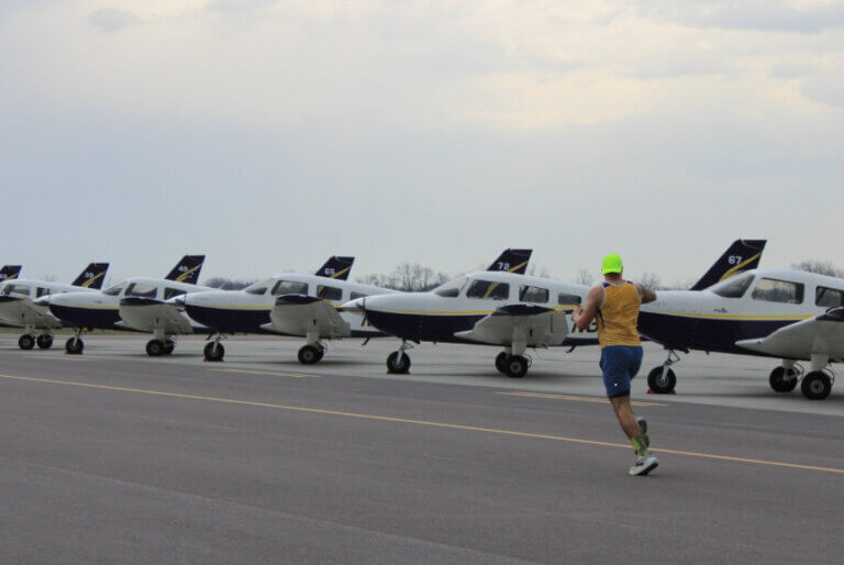 ANDERSON RACE MANAGEMENT | 5K ON THE RUNWAY!