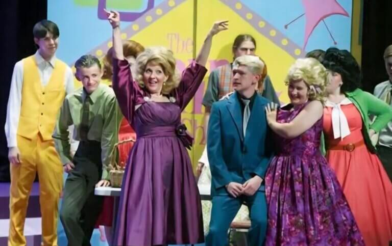 DISCOVER AUSTIN MN | Summerset Theatre Season 58